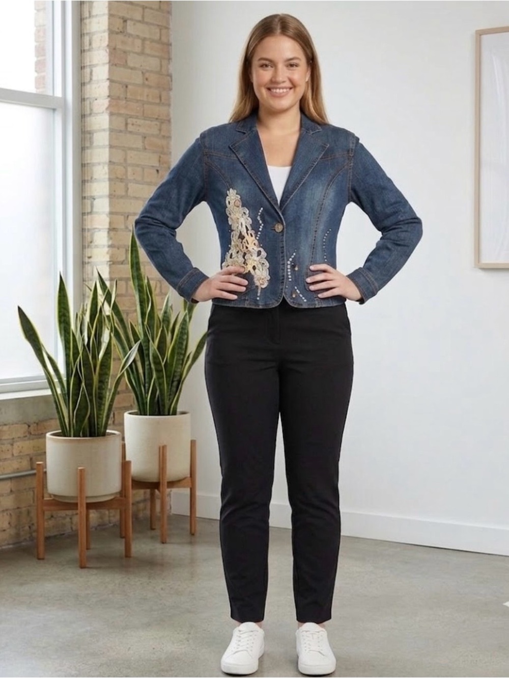 🔴 Denim Embroidered Blazer Jacket - Blue